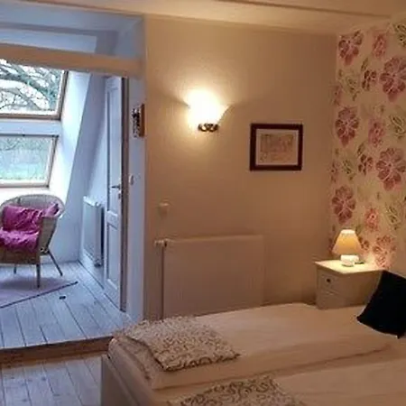 Hotelpension Pfarrhaus 3* Альт-Шверин