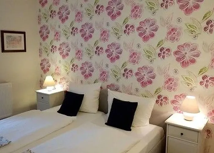 Hotelpension Pfarrhaus فندق 3*