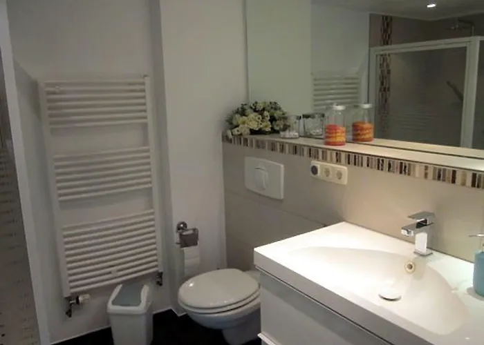 فندق Hotelpension Pfarrhaus ألت شفيرين