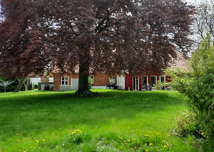 Hotelpension Pfarrhaus ألت شفيرين